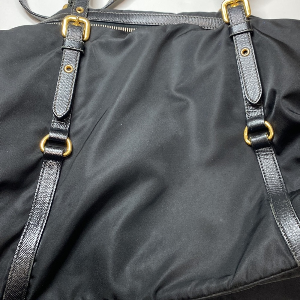 Vintage Prada Saffiano Triang Purse Baltic Black 2004 - Picture 10 of 12
